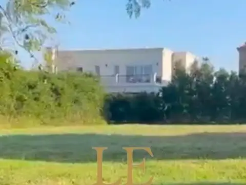 Terreno en Venta de 688,0 m2