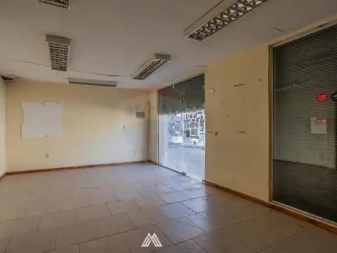 VENTA LOCAL EN PEÑAROL