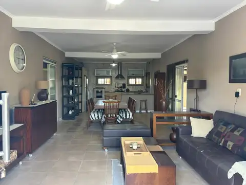 Casa en Venta en Aires del Llano Country Club, USD 225.000