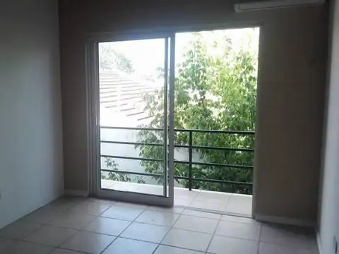 Villa Morra 100