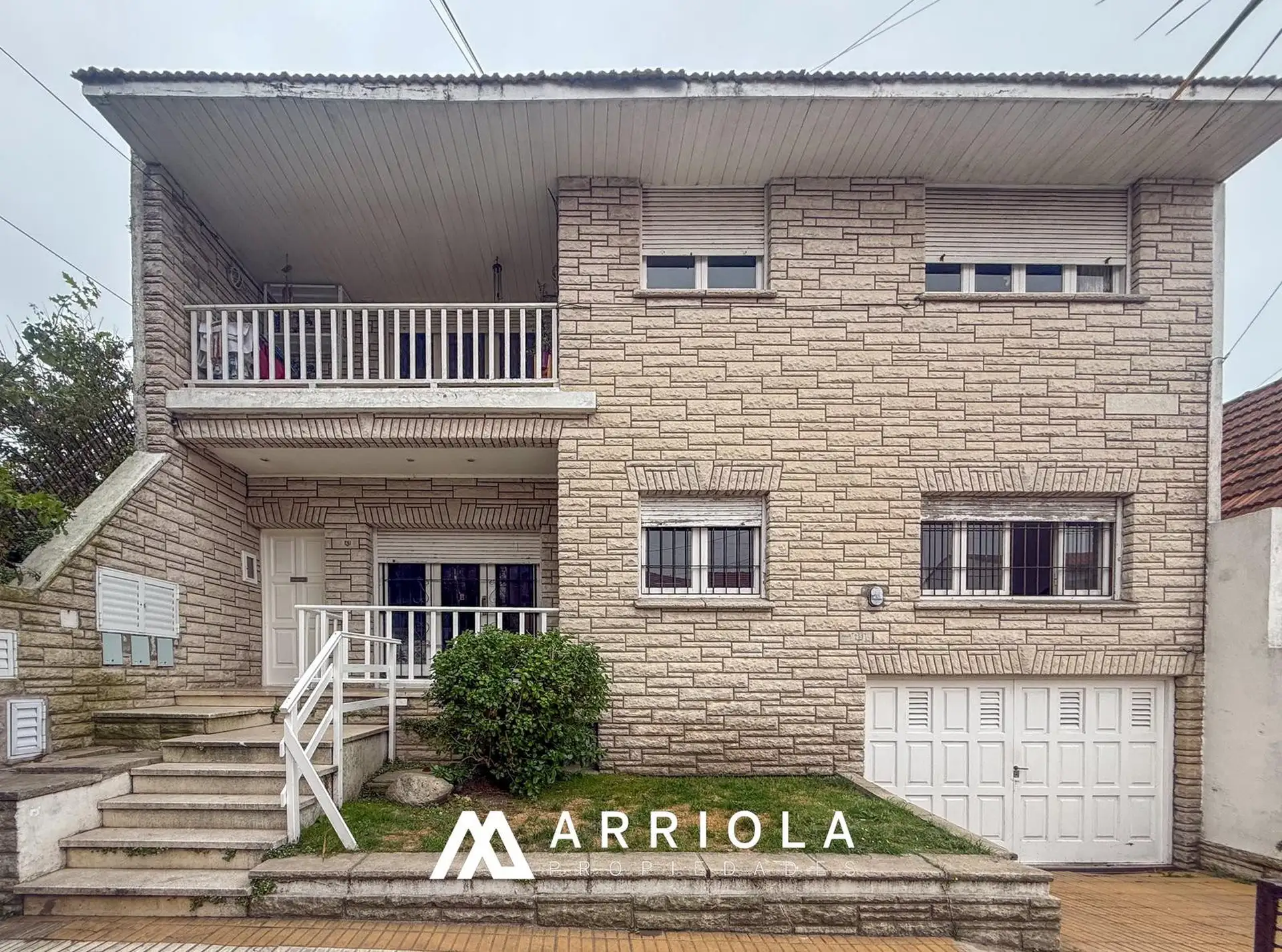 Depto 4 amb, 62m² con cochera y balcón — Lomas de Stella Maris