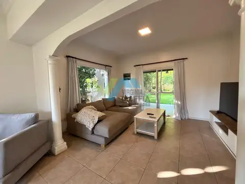 Casa en Venta al Noroeste
