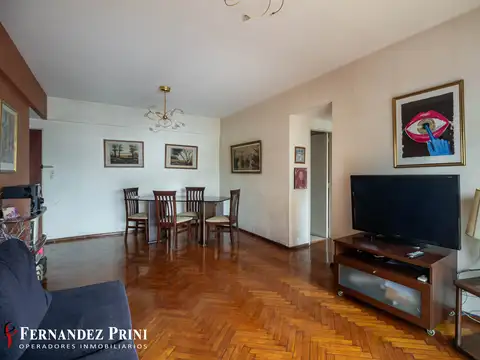 Departamento 4 ambientes a metros de Av. Rivadavia