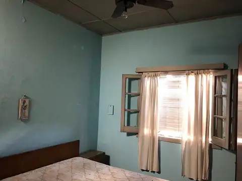 Casa 3 ambientes con 2 baños