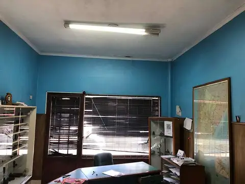 PROPIEDAD EN VENTA SOBRE AV. EVA PERON   LOTE DE 8,66 X 54