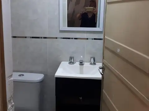 Depto Tipo Casa 2 ambientes con 1 baño