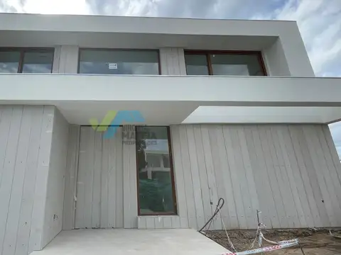 Casa  en Venta en Carpinchos, Nordelta, Tigre