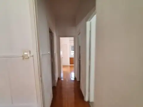 Casa en Alquiler en Haedo, $ 1.300.000