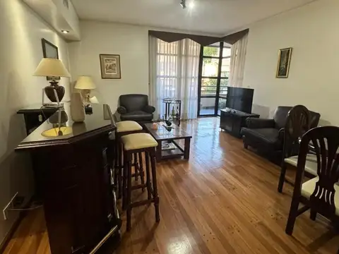 Departamento 4 ambientes | en Venta | Flores | dependencia con baño y cochera cubierta