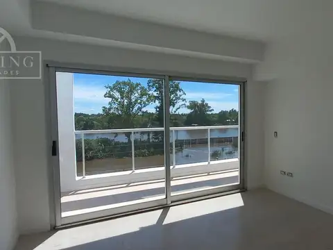Departamento en Alquiler en Albanueva, USD 2.400