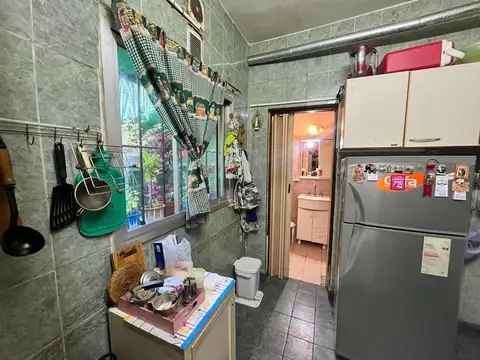 VENTA PH BOEDO- 2 AMBIENTES CON PATIO Y LAVADERO
