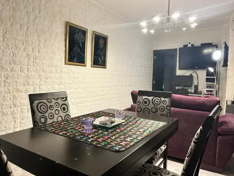 DUPLEX 3 AMBIENTES EN VENTA EN HAEDO CON PARRILLA