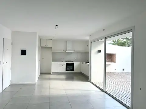 Depto Tipo Casa en Venta en Ituzaingo, USD 210.000