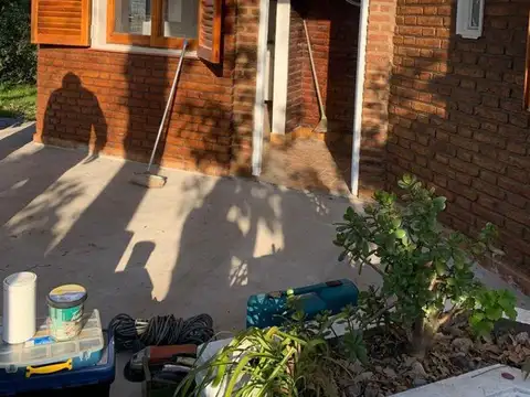 Casa 2 ambientes con 1 baño