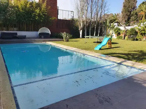 Casa en Venta en Vicente Lopez, USD 2.500.000