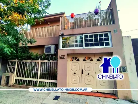 NUEVO VALOR - CASA EN PH AL FRENTE DE 5 AMBIENTES CON COCHERA