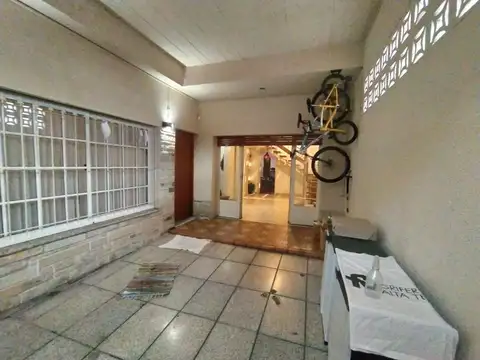 Depto Tipo Casa en Venta de 5 ambientes