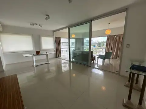 Avenida del Puerto 500