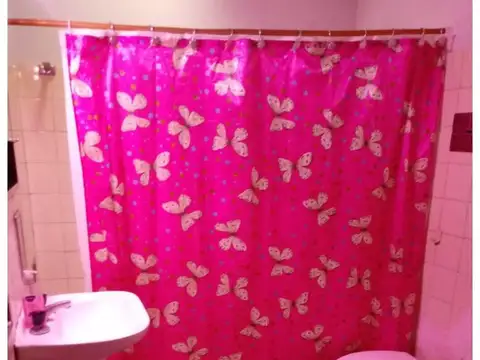 Depto Tipo Casa 3 ambientes con 2 baños