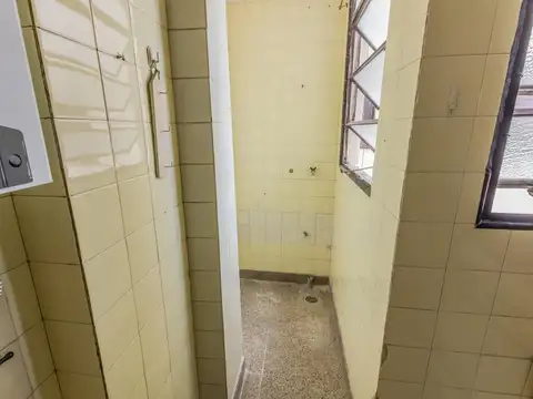 Venta departamento 3 ambientes   Villa Luro Apto credito con balcon y baulera