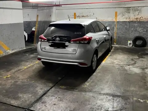 venta-cochera cubierta- rampa- recoleta-vicente lopez 2200- Apto credito