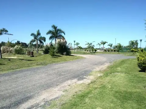 Terreno en venta - 1500mts2 - Campos de la Enriqueta, La Plata