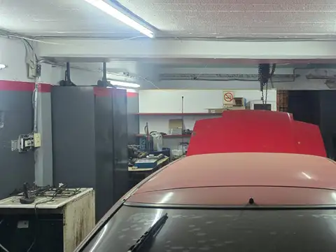 Galpon en Venta 30  mts Fondo