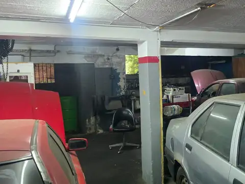 OPORTUNIDAD. VENTA DE GALPON EN EXCELENTE LUGAR DE LA PLATA
