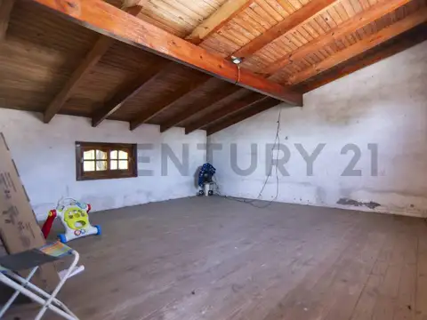 CASA EN VENTA EN LA PLATA - BARRIO SAN CARLOS