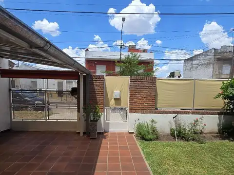 Depto Tipo Casa en Venta con 1 cocheras