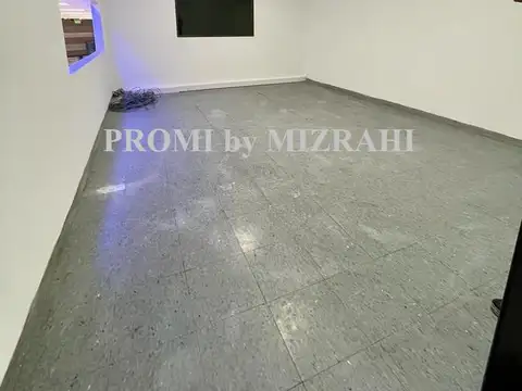 Local en Venta en Balvanera, USD 890.000
