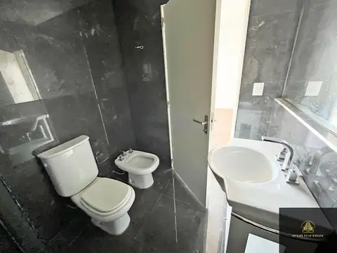 Departamento en Venta con 1 cochera