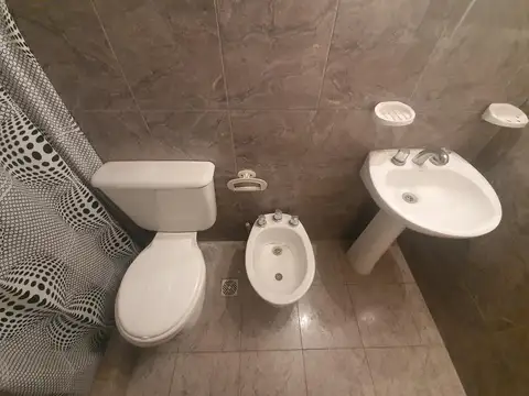 San Lorenzo 1695 , Piso 1