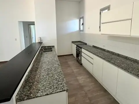 Departamento en Alquiler en Fisherton, $ 1.200.000