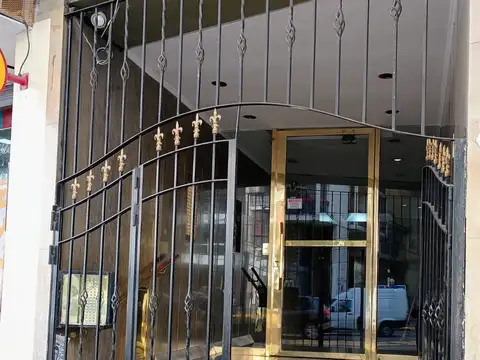 2 Amb Apto Prof. Cocina y Lavadero Independiente Excelente Unidad y Zona