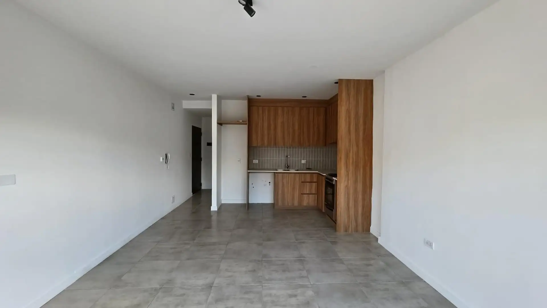 Venta de Ph - 2 ambientes - al frente - con balcón - a estrenar - San José
