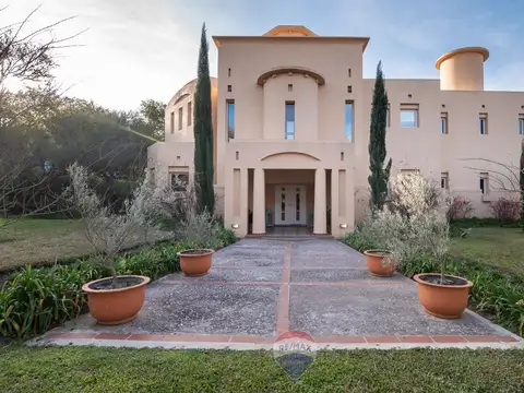 Molino de Torres  5301 Manzana 10 lote 13 5300