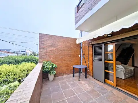 Casa 5 ambientes con 4 baños