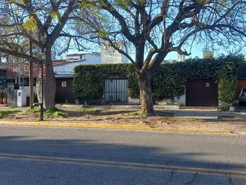 VENTA CASA 3 DORM, ZONA MUJER URBANA, CORDOBA