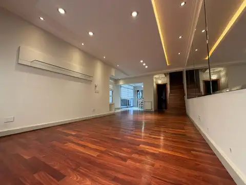 Casa en Venta en Nuestra Señora De Lourdes, USD 590.000