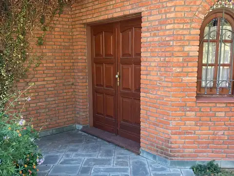 Casa en Venta en Barrio Corimayo, USD 200.000