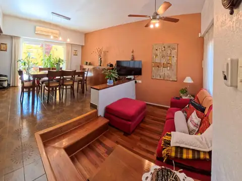 Casa en Venta en Lomas del Mirador, USD 200.000