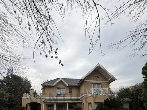 Casa a la Venta en Barrio Solar del Bosque Canning Ezeiza