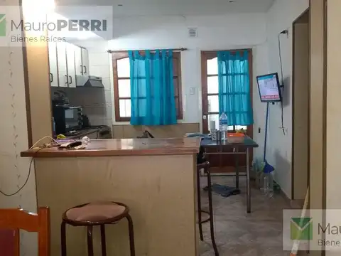 Depto Tipo Casa 4 ambientes con 2 baños