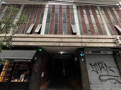 Cochera Fija y Cubierta en Venta en Recoleta