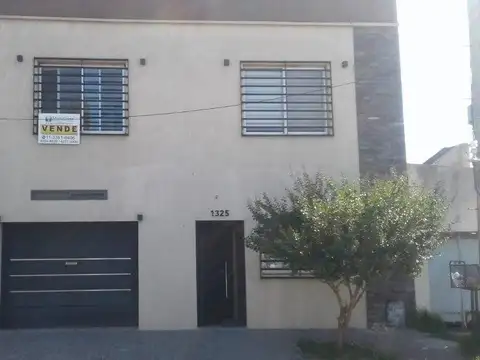 Casa  en Venta ubicado en Quilmes Oeste, Quilmes, G.B.A. Zona Sur - SVN0222_LP584008_1