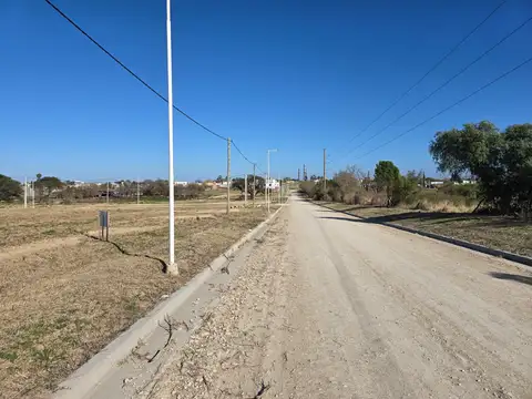 Lote en Oro Verde loteo Santa Ana barrio el triangular 