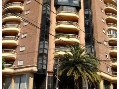 DEPTO 3 AMB CON 2 BAÑOS, BARCELONA IV