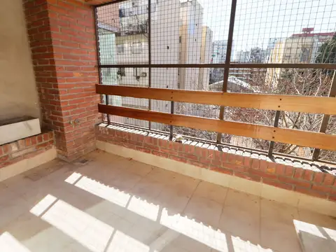 Departamento 4 ambientes con 3 baños
