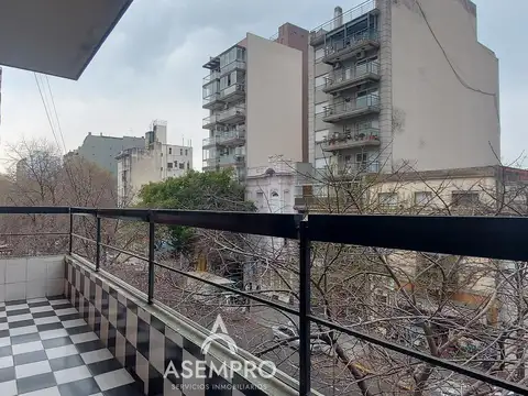 Departamento en Alquiler en Boedo, $ 900.000